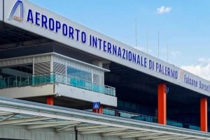 Palermo: Private airport transfer to city center