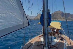 Palermo: tour particular de barco com almoço e jantar