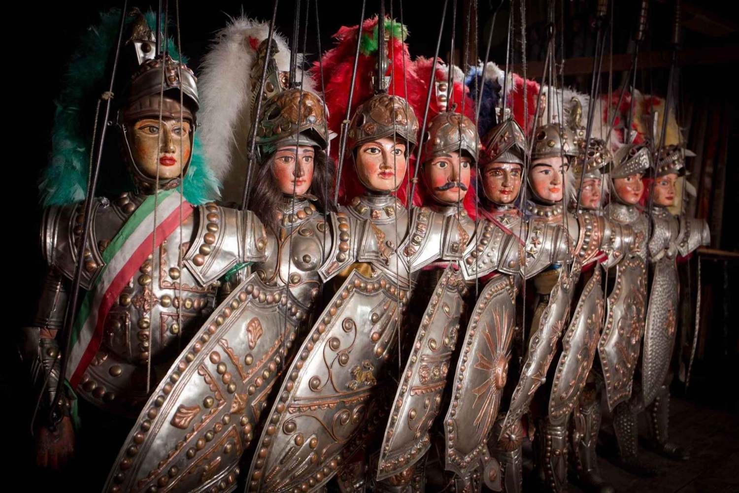 Palermo: nukkekiertue, jossa on tarinoita, taisteluita ja historiaa.