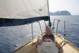 Palermo: Passeio de barco a vela com almoço leve (dia inteiro)