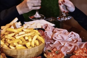 Palermo: Sizilianische Tapas-Erfahrung mit 3 Weinen und typischem Dessert