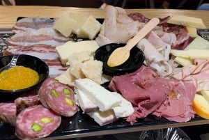 Palermo: Sicily Experience - Wine tasting and food pairing