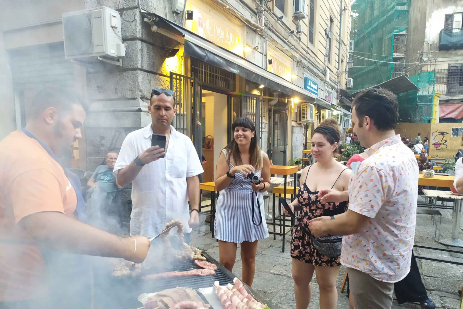 Palermo: Tour noturno de comida de rua para pequenos grupos