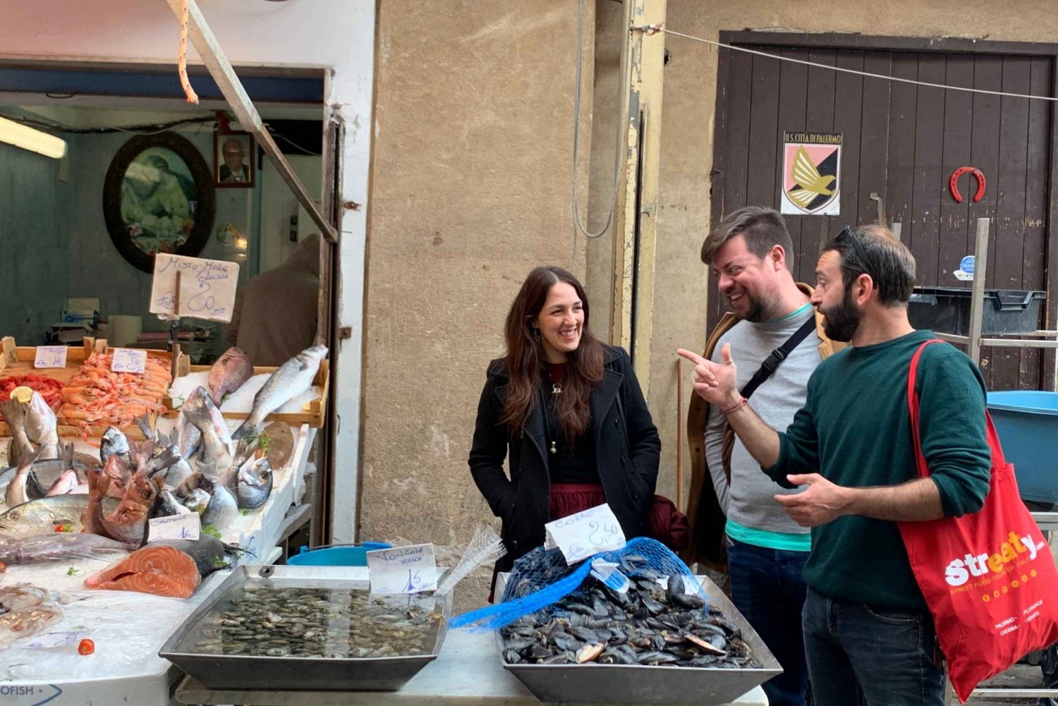 Palermo: Street Food and Local Market Tasting Tour