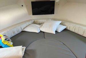 Palermo: Solnedgång med middag ombord på en lyxig båt