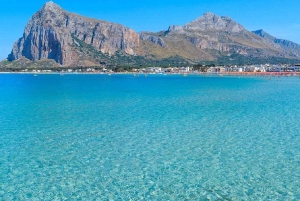 Palermo: tour compartido en barco con aperitivo y snorkel