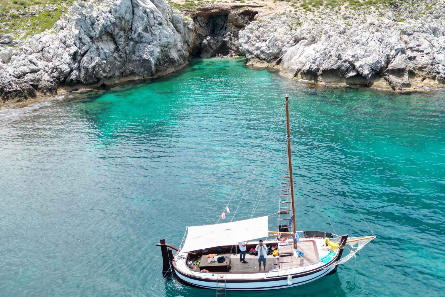 Palermo : tour in barca tra grotte e paesaggi mozzafiato