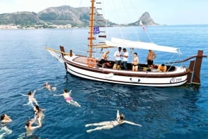 Palermo: passeio de barco entre grutas e paisagens de cortar a respiração