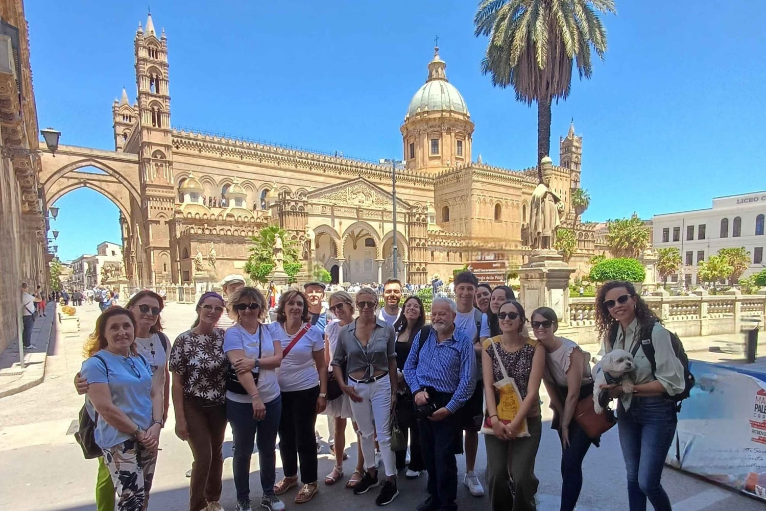 Palermo, wycieczka po zabytkach i kolorowych sklepach