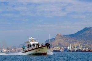 Palermo: Vintage Yacht Tour of the Gulf with Aperitif