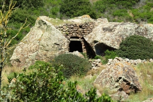Pantelleria: trekking nella lava di Kagghiar e ceramiche raku