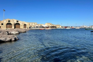 Avola: Private Boat Tour to Marzamemi & Ciriga Sea Stacks
