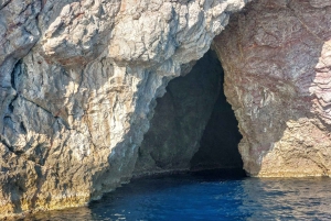 Yksityinen venekierros Isola Bella Taormina Giardini Naxos