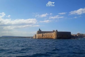 Private boat tour of the island of Ortigia with aperitif