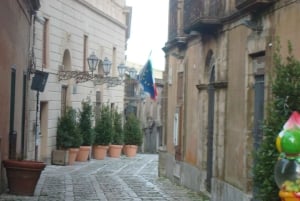 Частный собор и монастырь Монреале, экскурсия по керамической лаборатории