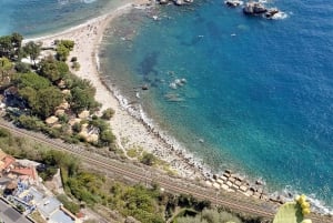 Serviço de táxi privado de Taormina para Catânia (ou vice-versa)