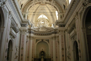 Tour privato di Noto con una guida locale