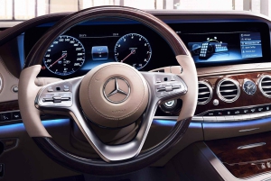 カターニア空港からカターニア市内までの車でのプライベート送迎