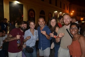 Palermo: Guided Bar Crawl with Shots and Discounts on Drinks