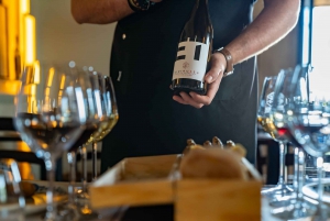 Ragalna: Etna Wine Tasting Experience with Sicilian food