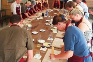 Randazzo: Sicilian cooking class in an olive grove and oil tasting