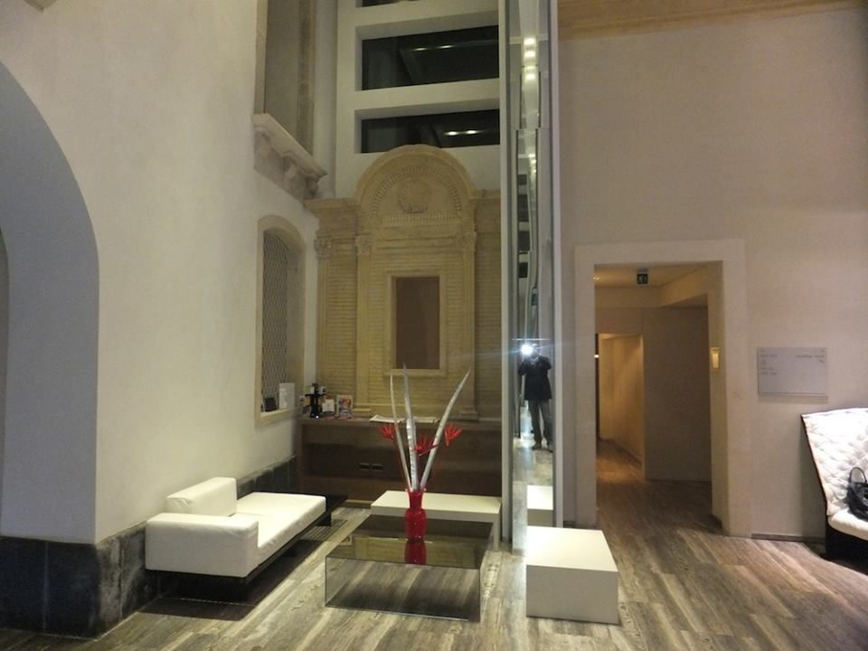 Romano House