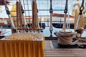 Sail & Dine: Palermo Brunch Cruise with Sicilian Flavors