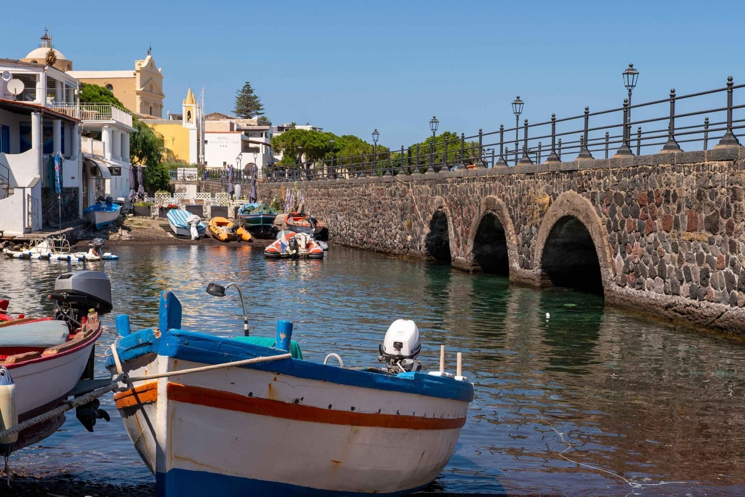 Salina Panarea Stromboli om natten