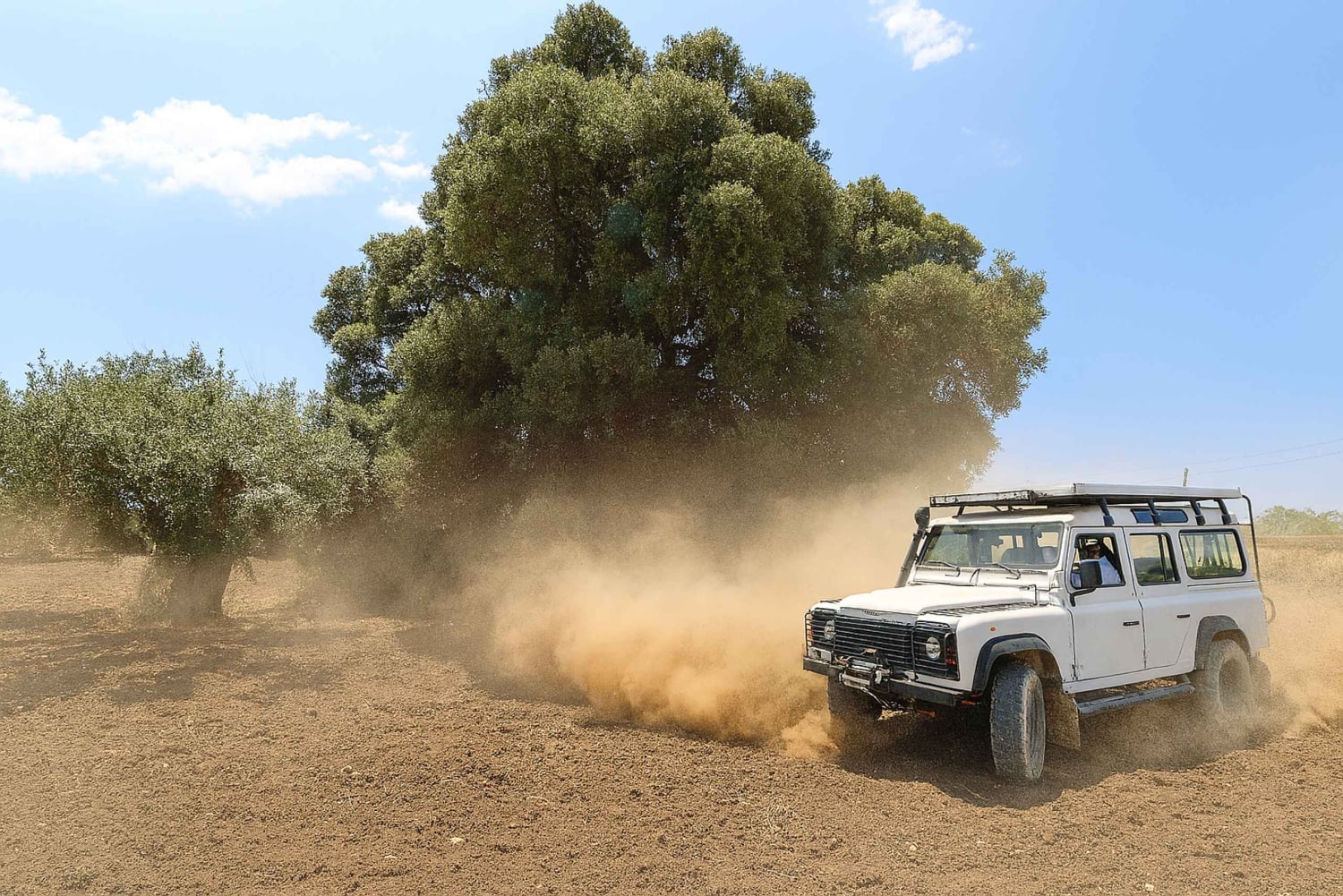 Sambuca di Sicilia e Lago Arancio - Off Road Tour 4x4 da Sciacca