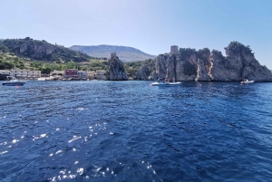 San Vito Lo Capo: paseo en barco de día completo