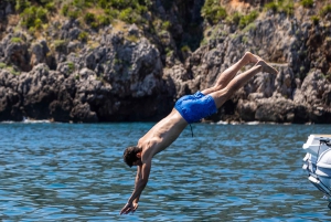 San Vito Lo Capo: paseo en barco de día completo