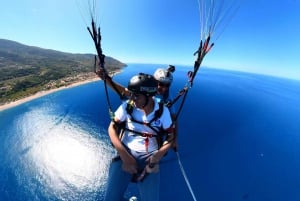 San Vito Lo Capo: Tandem-Gleitschirmflüge, Fotos und Videos