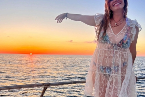 San Vito lo Capo: Golden Hour Snorkel & Aperitif Tour