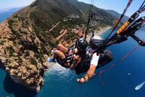 San Vito Lo Capo: Tandem paragliding foto's en video's
