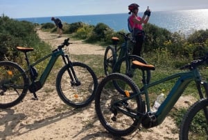 Scala Dei Turchi: E-BIKE TOUR Praias escondidas, mar, relaxamento [+SNORKELING ]