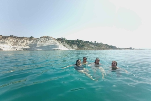 Scala Dei Turchi : excursion en bateau avec skipper et baignade rafraîchissante