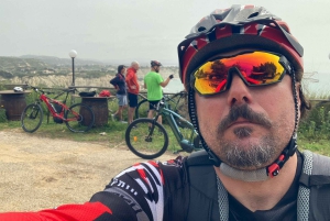 Scala Dei Turchi: E-BIKE TOUR Praias escondidas, mar, relaxamento [+SNORKELING ]