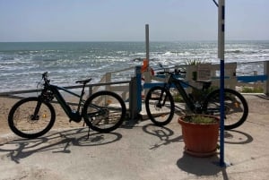 Scala Dei Turchi: E-BIKE TOUR Praias escondidas, mar, relaxamento [+SNORKELING ]