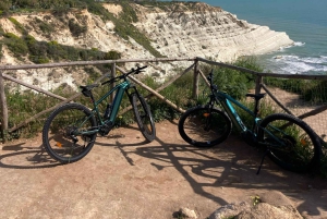 Scala Dei Turchi: E-BIKE TOUR Praias escondidas, mar, relaxamento [+SNORKELING ]