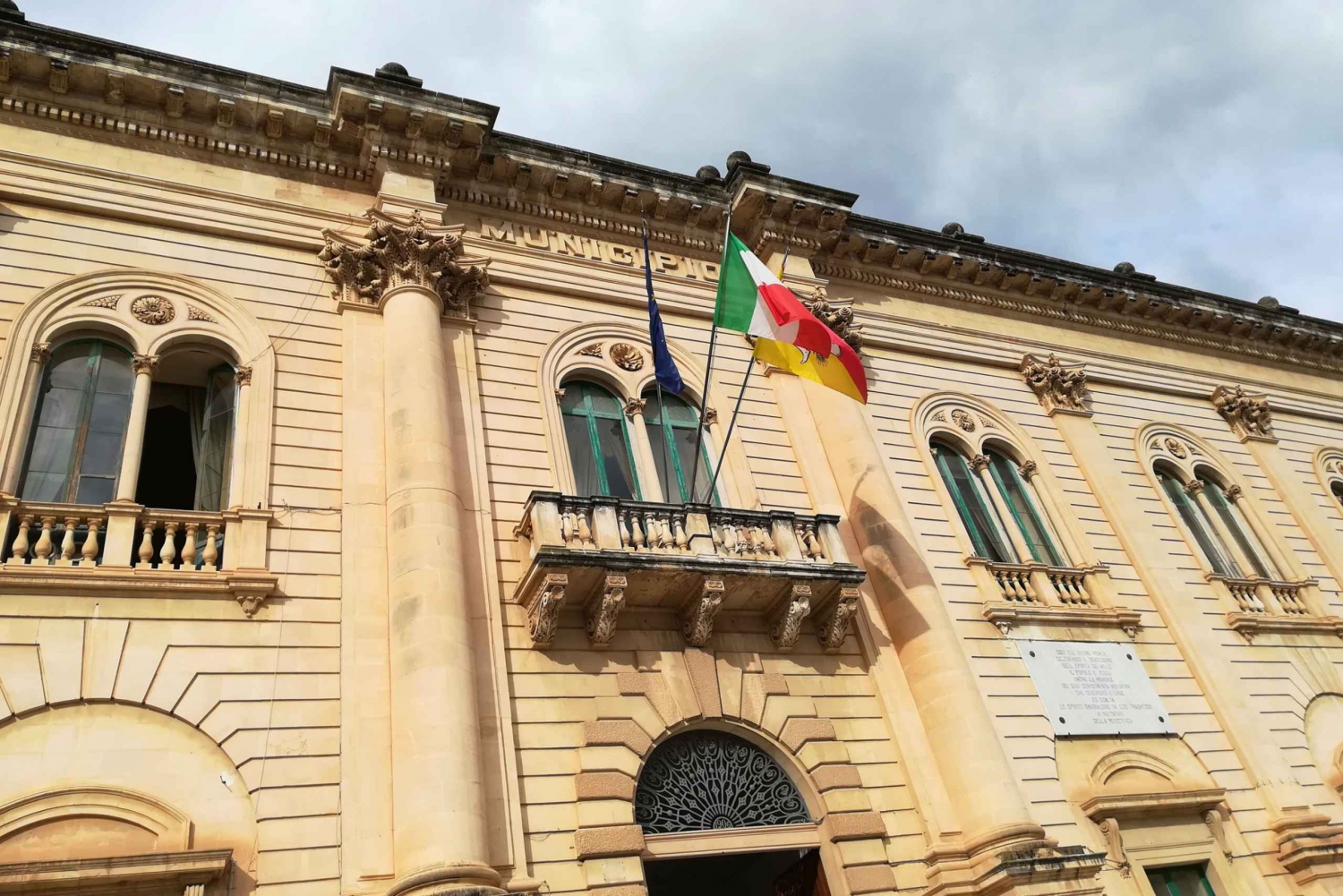 Scicli: Guided Walking Tour in Baroque City Center