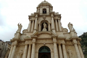 Scicli: Guided Walking Tour in Baroque City Center