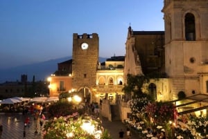 Taormine secrète : visite nocturne privée de légendes, de mythes et de dégustations