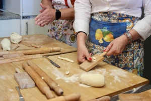 Siciliansk madlavningskursus med udsigt over det græske teater