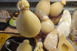 エトナ村巡り:リコッタ&ワイン試飲付きランチ