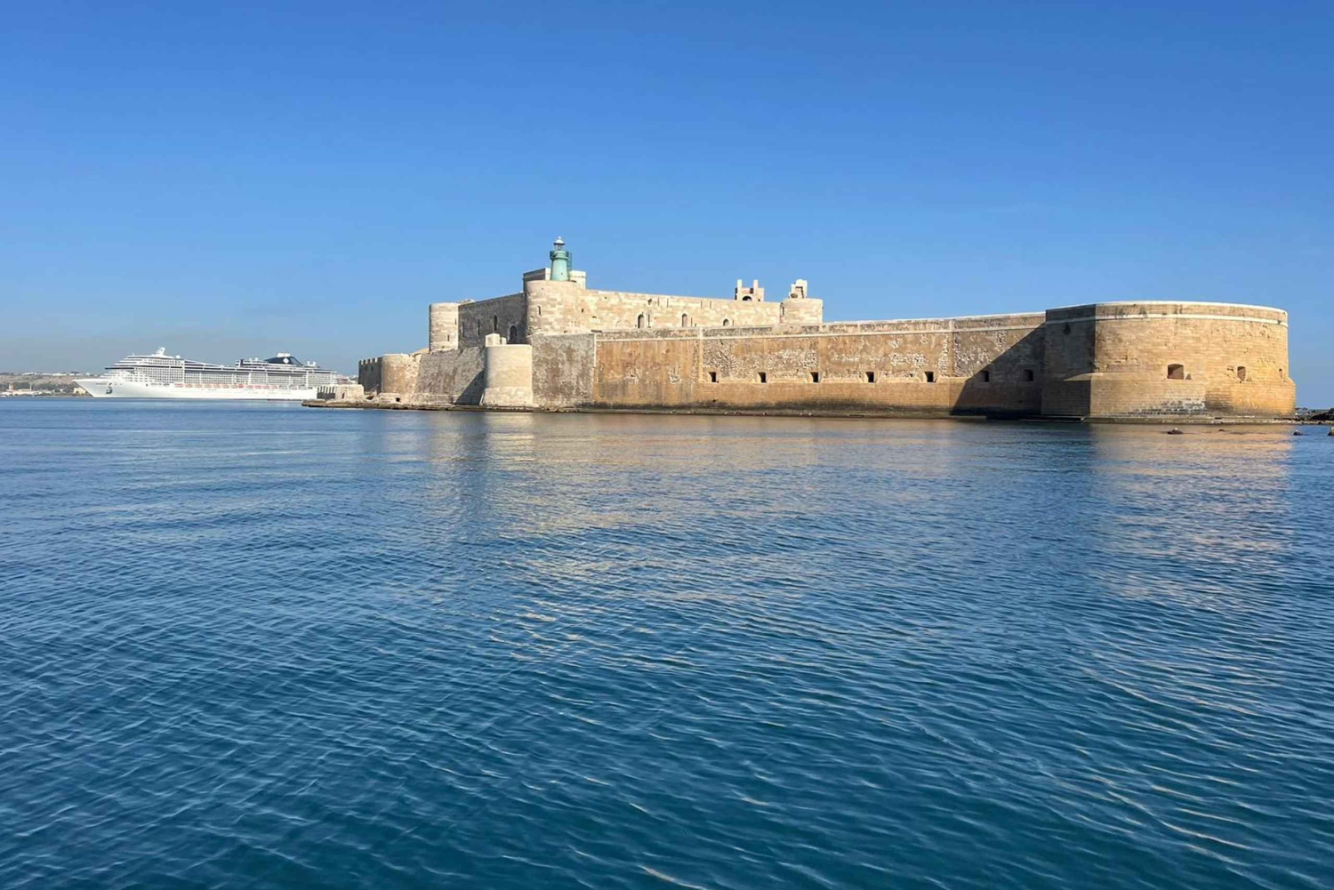 Syracuse : sortie en bateau à Ortigia avec grotte marine et snorkeling