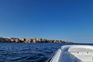 Syrakus: Ortigia & Meereshöhlen, 1 Std. Schwimmen, Prosecco & Obst