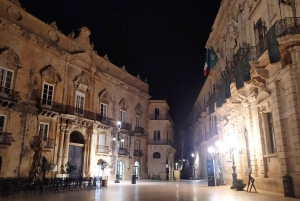 Siracusa: Rundtur i Ortigia om natten