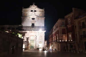 Siracusa: Nocna wycieczka po Ortigii