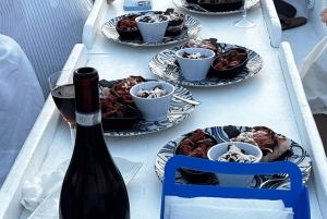 Siracusa : Dégustation de vins en bateau avec visite et repas gastronomique