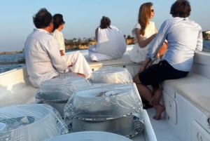 Siracusa : Dégustation de vins en bateau avec visite et repas gastronomique